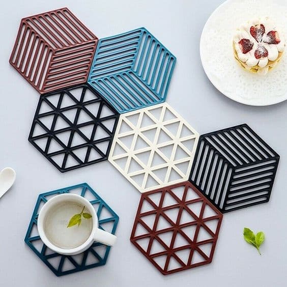 Modern Bardak Altlığı Seti